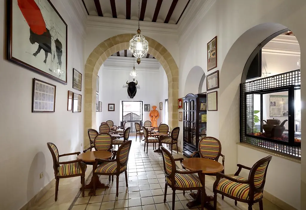 Crisol Monasterio De San Miguel Hotel El Puerto de Santa Maria